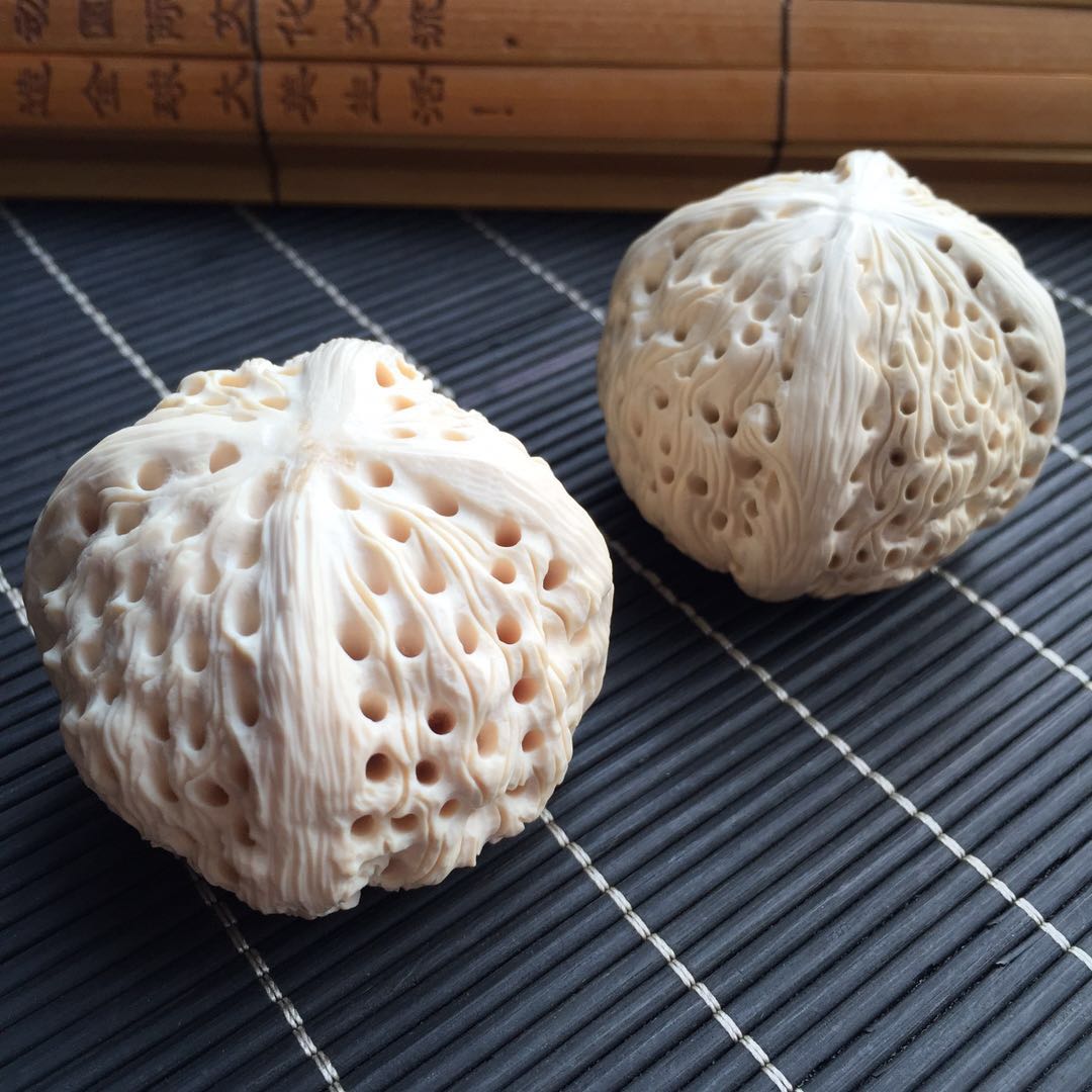 【48770】盘玩圣器猛犸象牙核桃