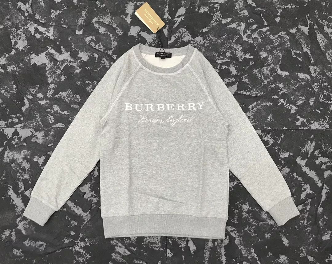 Burberry经典刺绣卫衣!三色首发!情侣款!重磅来