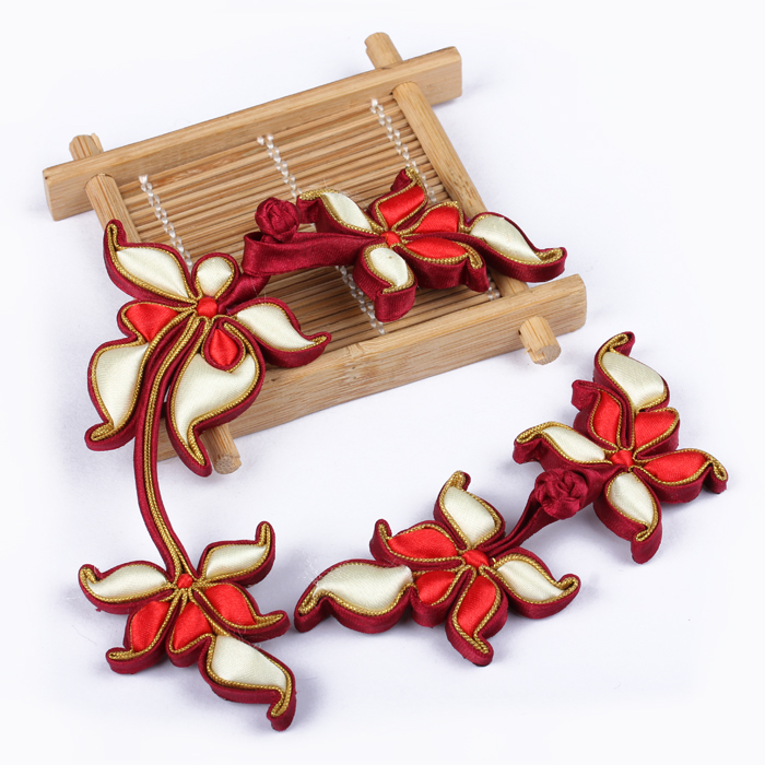 旗袍盘扣高端民族风唐装上衣手工编织孔雀尾艺术扣女士定制衣服