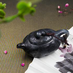 和田玉（青花）玉壶--供春壶（宋鸣放6612）92.79G