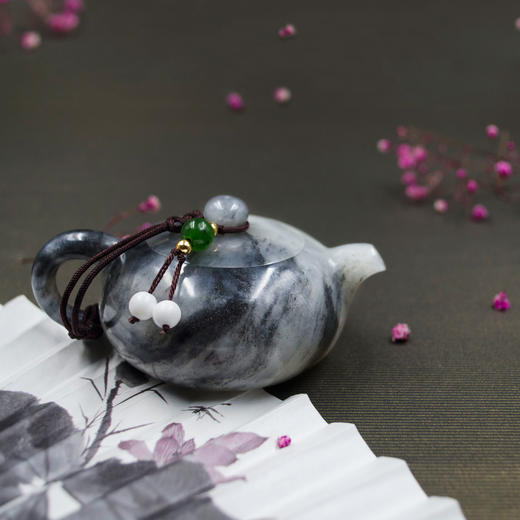 和田玉（青花）玉壶（宋鸣放）106.2G 商品图2