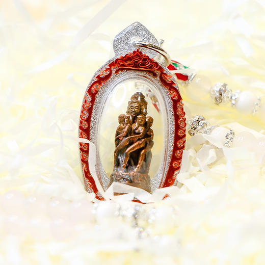 【龙婆芭素 七女抱柱】--极致人缘 男女合欢 催金生财 纸醉金迷 生活