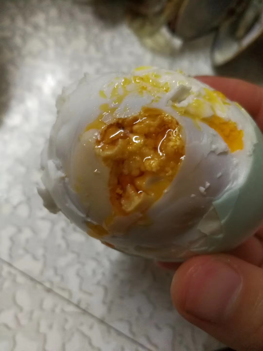 特别好吃的『冒油咸鸭蛋』到货!配大米粥,面条吃,幸福就是这么简单!