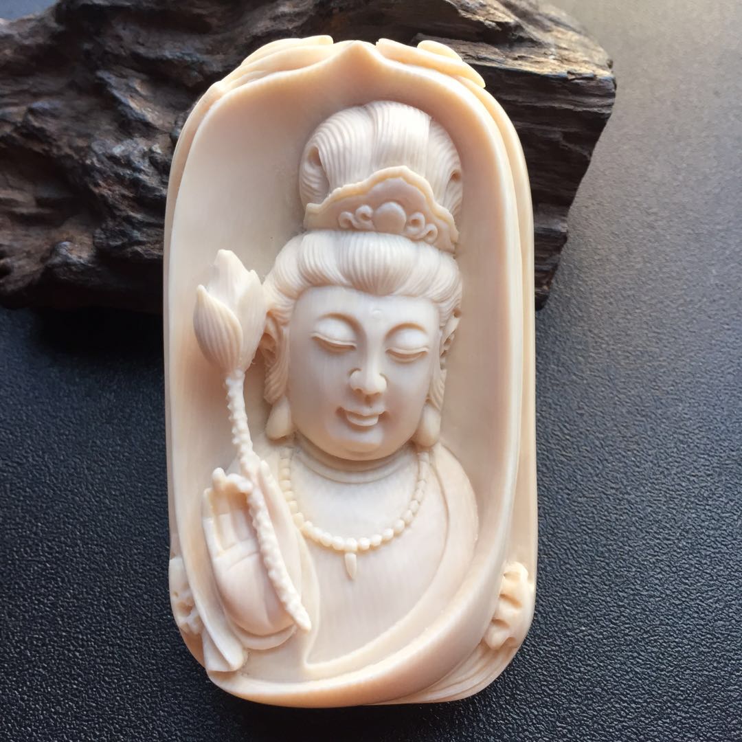 【49236】猛犸象牙莲花观音挂件