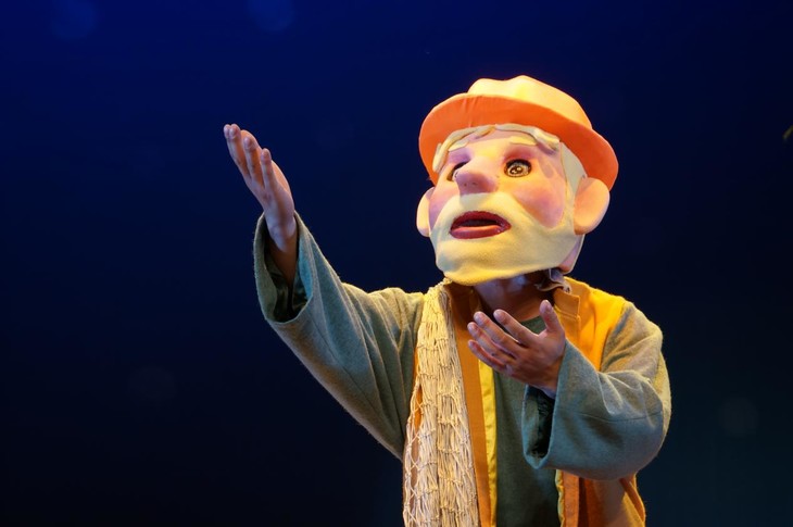 快来体验儿童动漫偶形剧的奇妙观影体验吧!