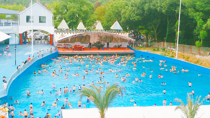 拼团---我9.9元起拼了株洲聚龙水世界单人票,造浪池,滑梯,水寨,高速滑