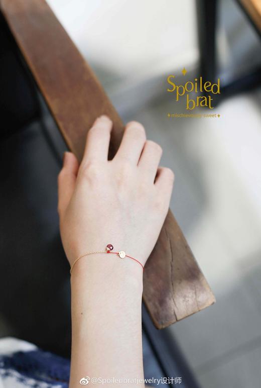 SpoiledBart Jewelry 14K注金石榴石半绳半链幸运红绳手链 商品图1
