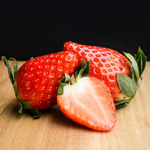 奶油草莓（斤） 商品图1