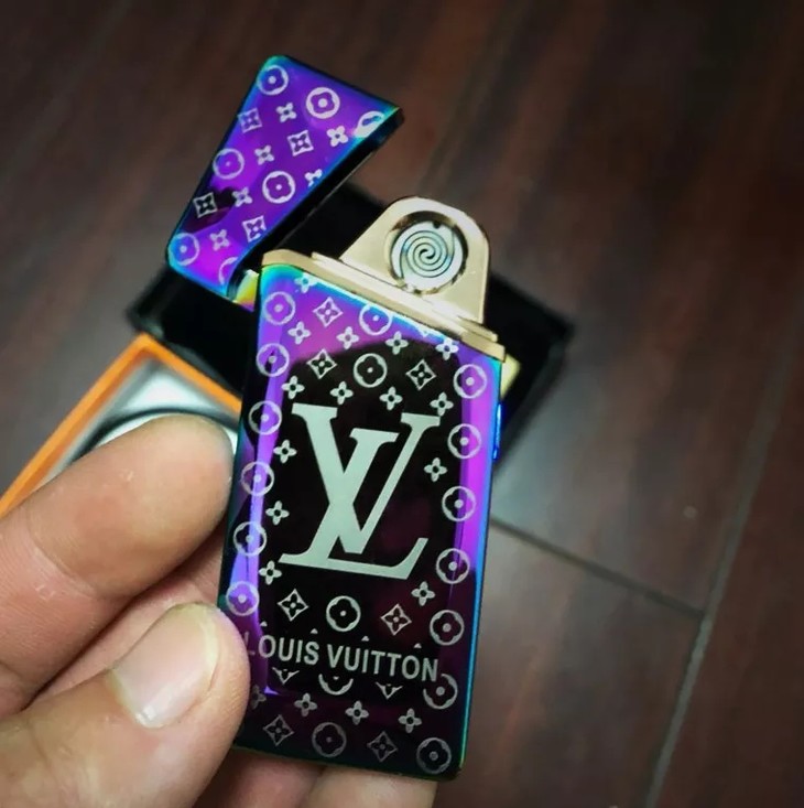 lv高端礼品双镜面电镀炫彩充电感应点火螺旋电弧电子打火机!