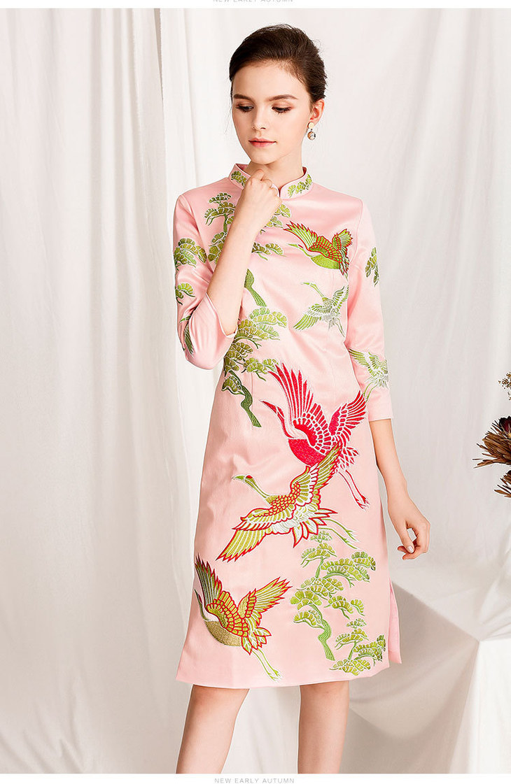 og8253秋季重工刺绣仙鹤刺绣改良旗袍连衣裙