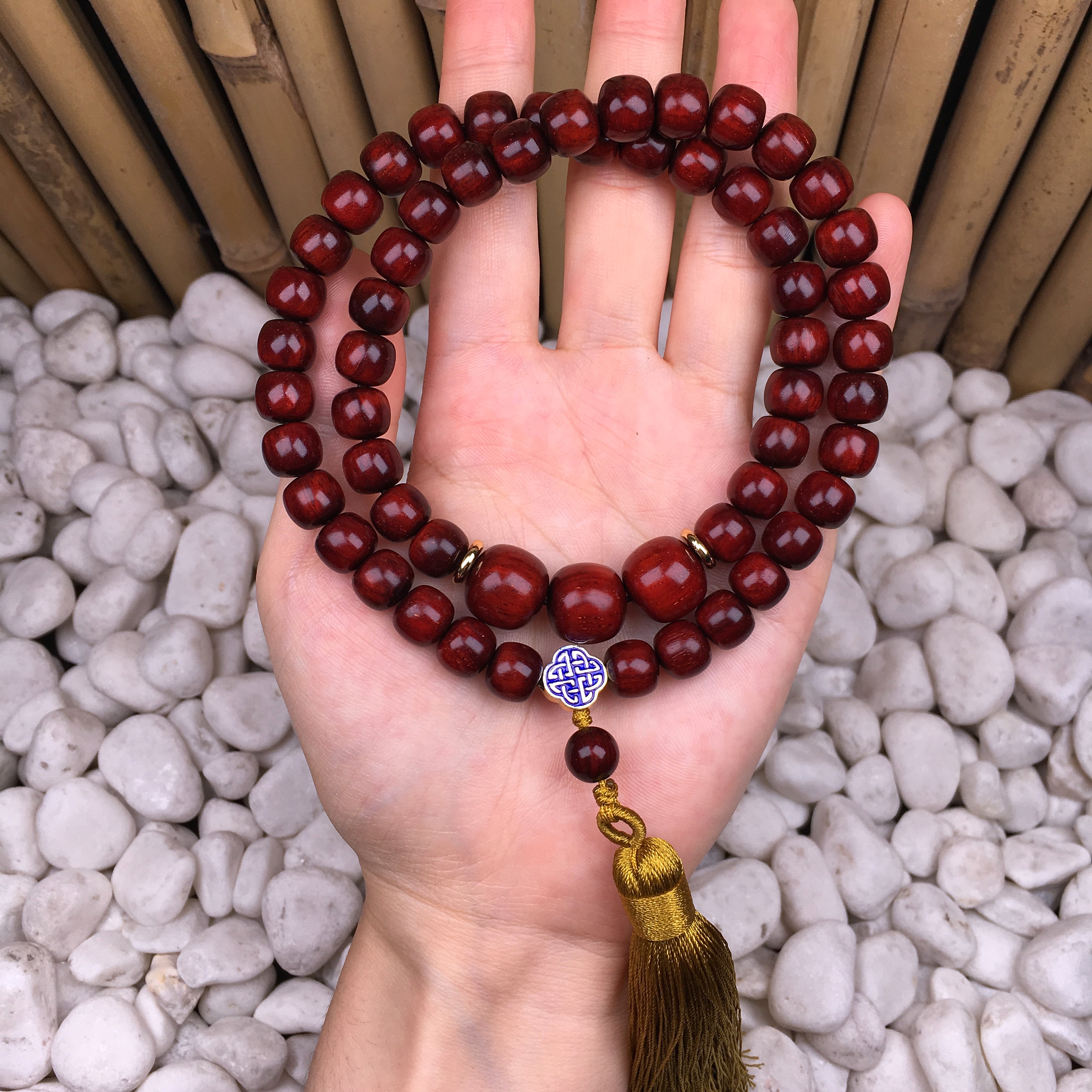 5星带鱼鳞底带金星女款手持,车挂,包饰