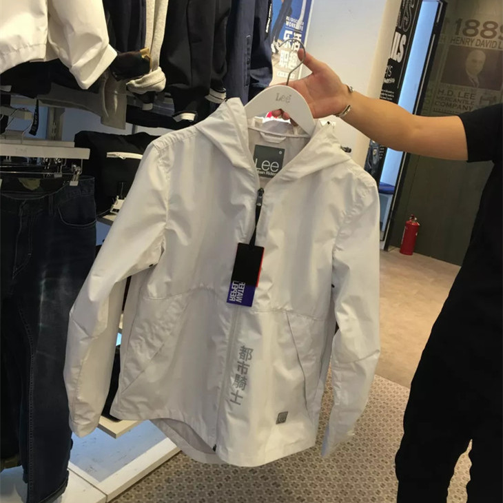 urban riders系列!三层复合面料!男士都市户外连帽冲锋衣夹克