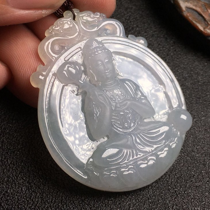 【d61029】翡翠冰糯种大势至菩萨