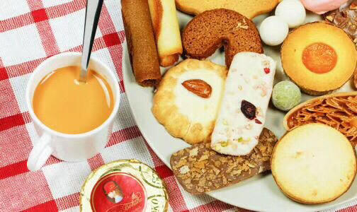 日本🇯🇵千朋红帽子12种类花色曲奇饼干，红色铁罐礼盒装🎁，单盒403g 商品图5