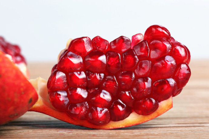 【寻故味】四川会理突尼斯软籽石榴 花皮果5斤(6-8个装)