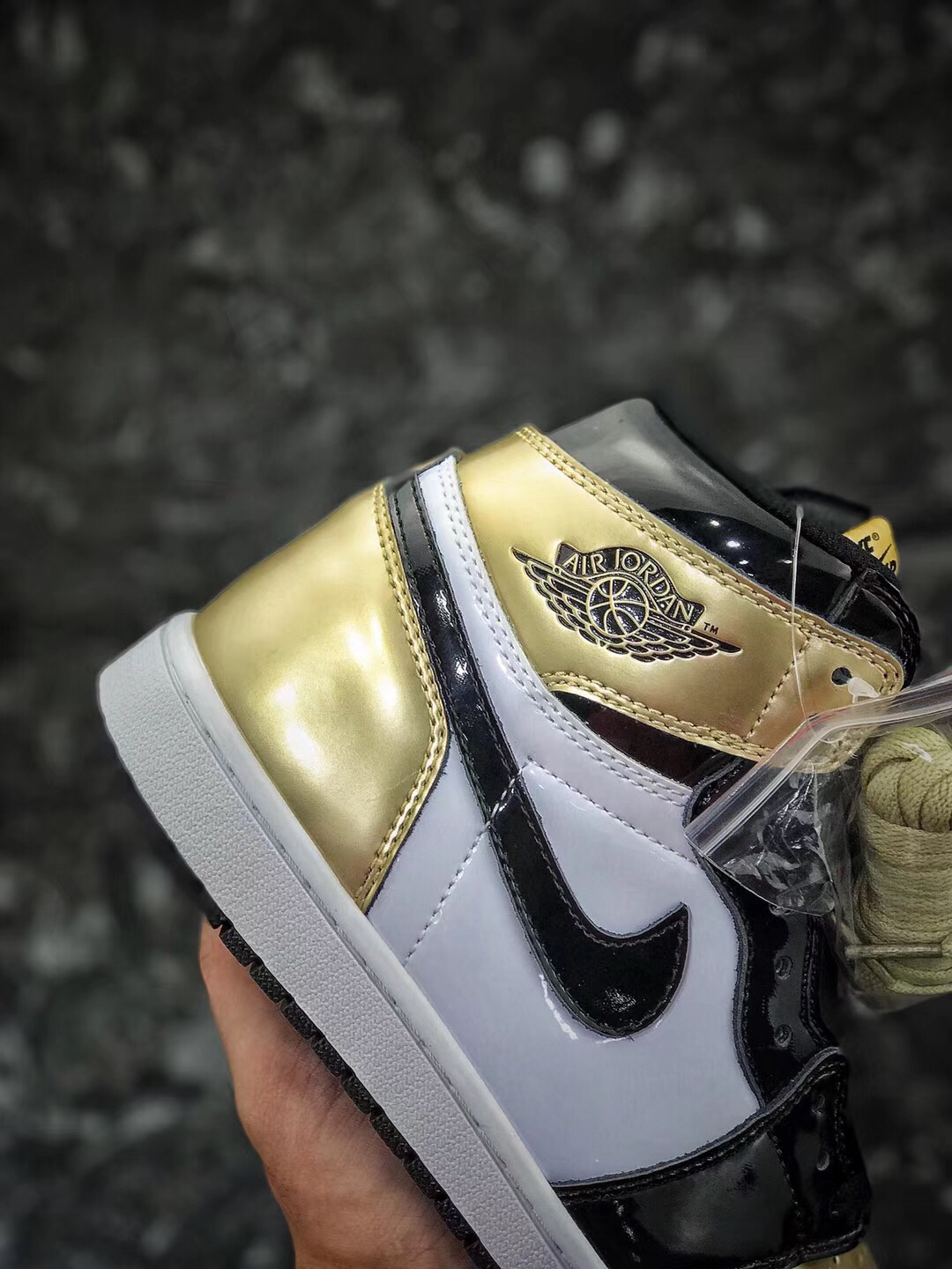 【黑金】aj 1 出口国外鞋店订单 aj1 黑金配色 完美鞋型 拒绝天价 男