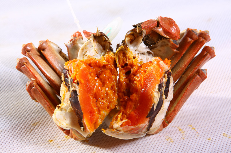 5母蟹:79.8元/斤,拼团150元/2斤