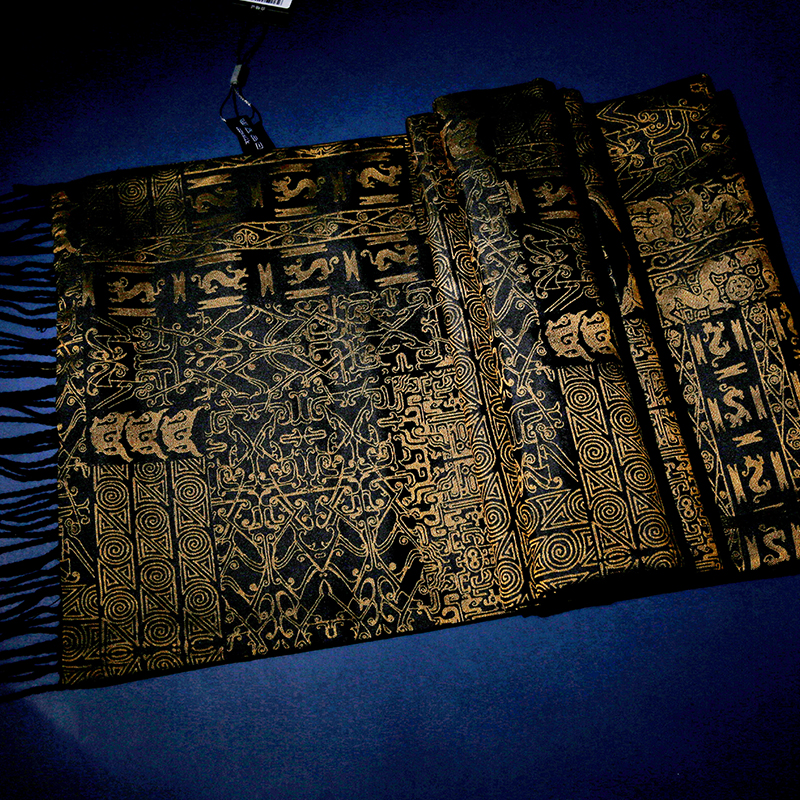 saintjoy/上久楷 男式宋锦双层拉绒长巾 金色战国策 sj4413lr