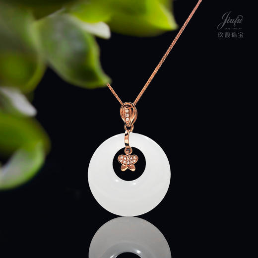 18K玫瑰金和田玉（白玉）镶钻高低扣吊坠--蝶漫舞  18*20mm 商品图0