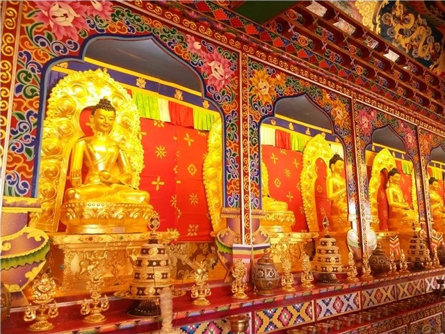 烟供的神奇果报,烟供福报感应,在家阳台做烟供的图片_大山谷图库