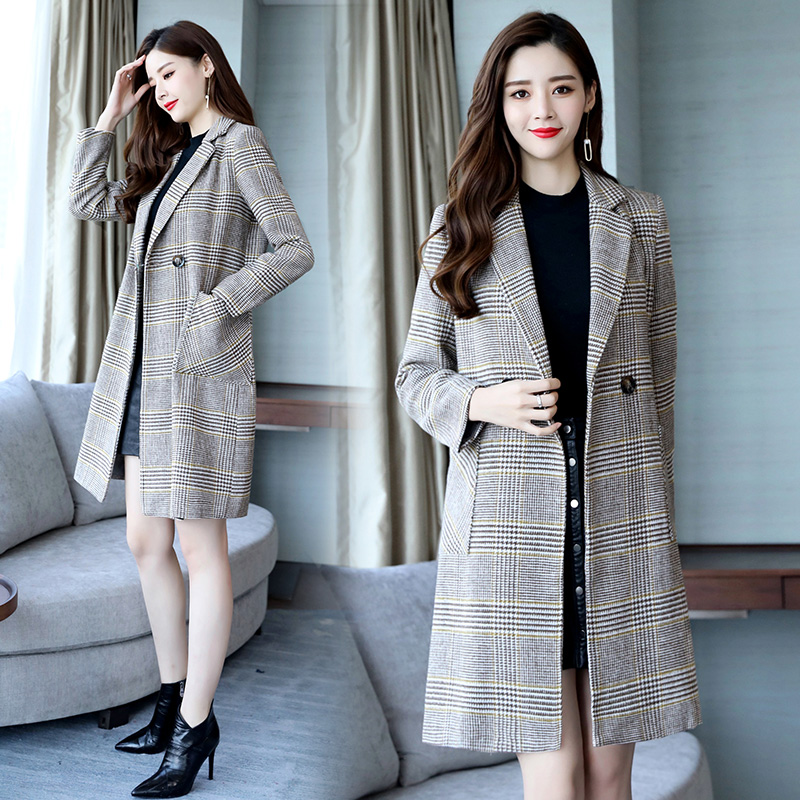 时尚格纹翻领中长款大衣 货号kyl8617