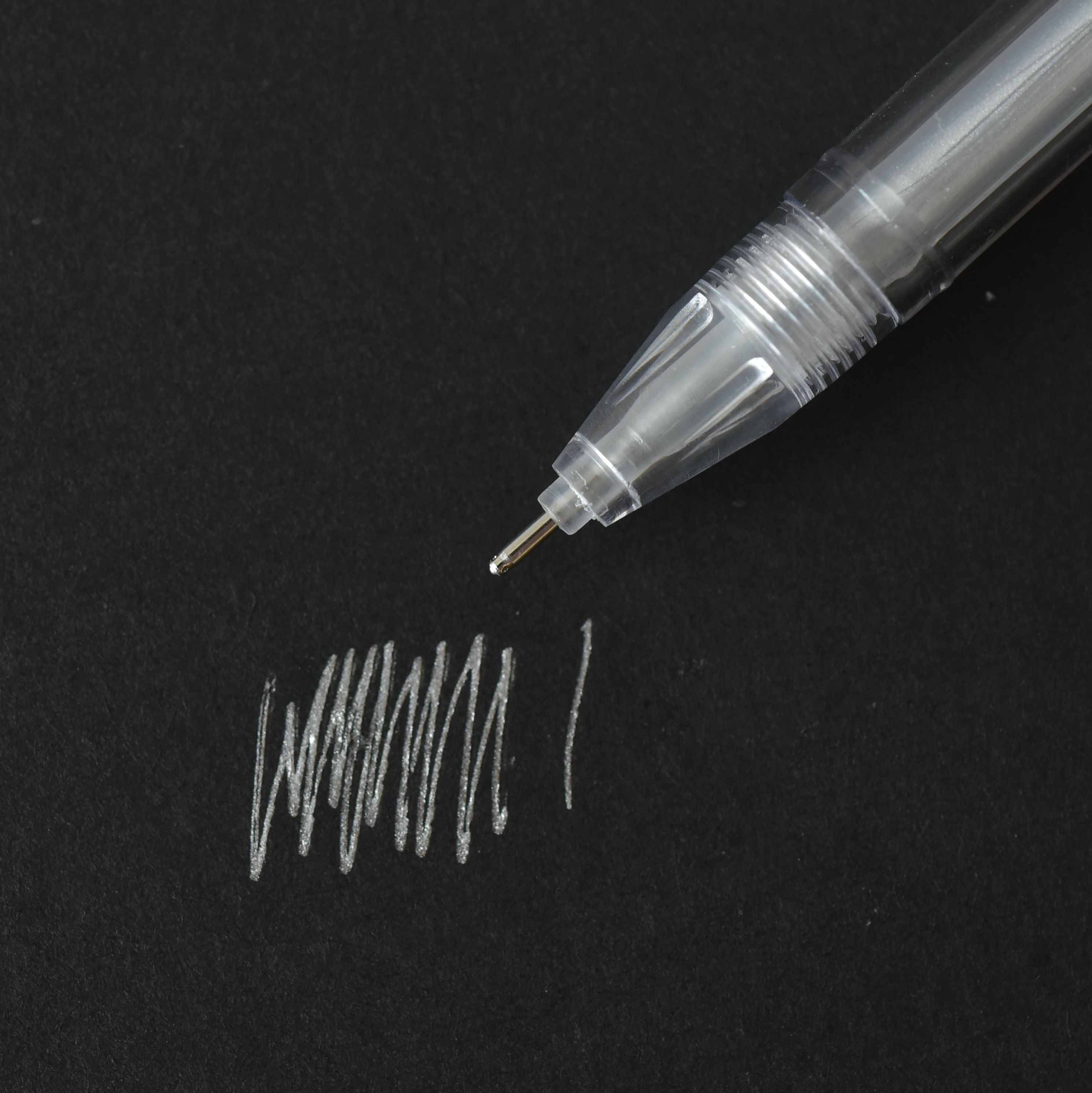 三年二班纯色05mm中性笔荧光笔z创意手账笔黑卡纸用笔粉彩笔