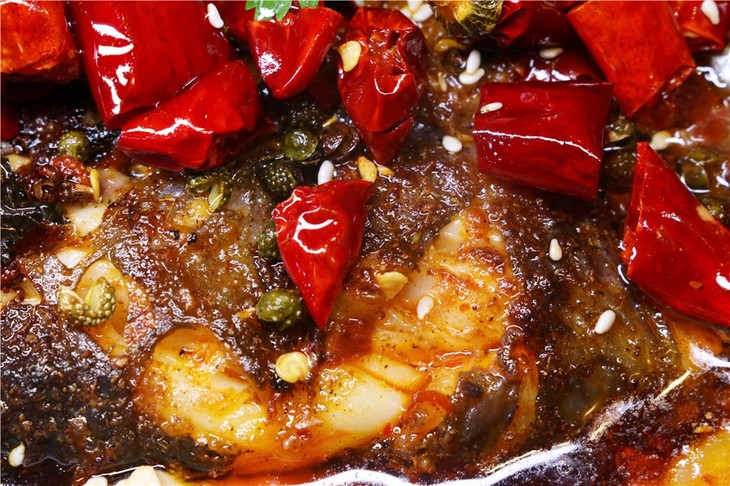 8斤烤黔鱼 花甲 烤串 煮花生