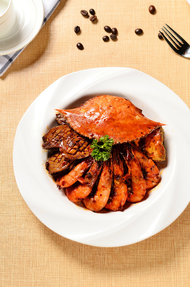 辣卤海鲜拼盘(含3只鲍鱼,1只梭子蟹,若干基围虾和花螺)