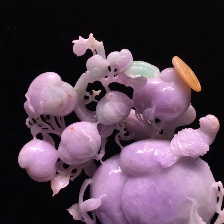 【61226】翡翠"寿桃"精品摆件