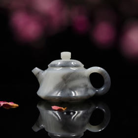 和田玉（青花）玉壶--钟情壶（宋鸣放6636）142.50g