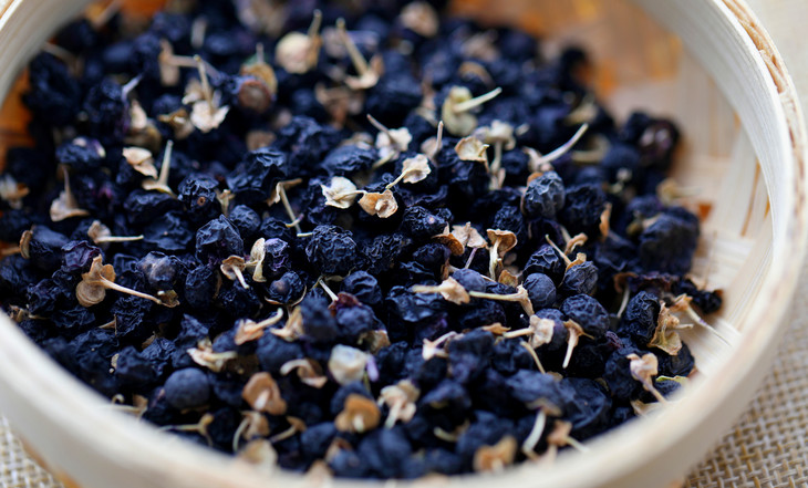 民勤野生黑枸杞 纯野生 无添加无公害 富含花青素 特价包邮