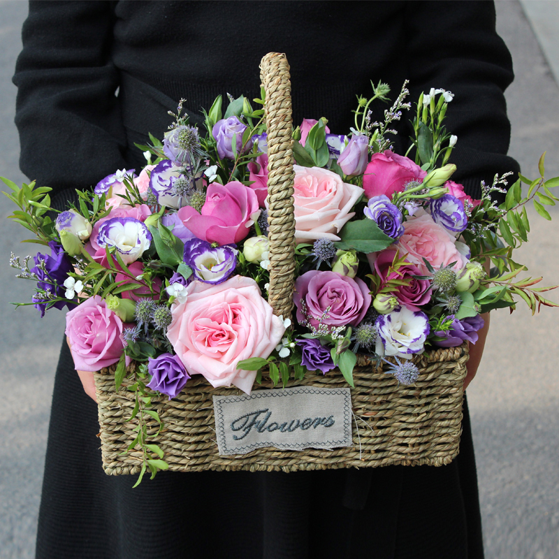 玫瑰混搭创意精致手提花篮-送女朋友妈妈闺蜜朋友惊喜告白鲜花情人节