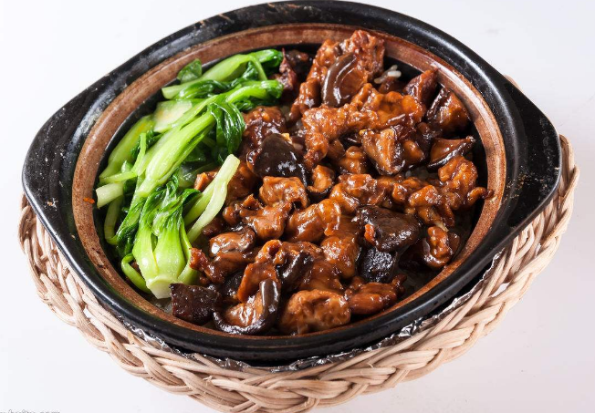 广式煲仔饭