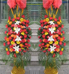 财源广进（单个）  50支各色芙兰，5朵百合，5支天堂鸟(1477)