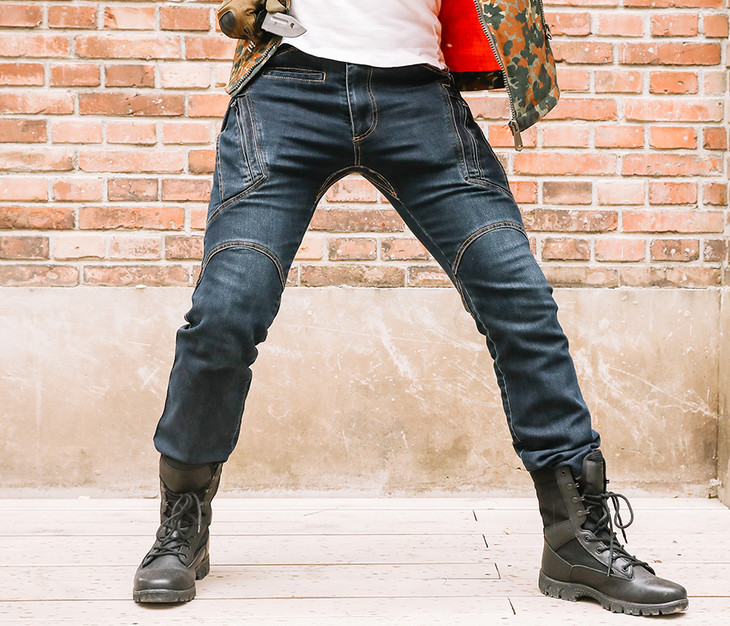 德国gsg9), 这无疑很好地体现了一条战术牛仔裤完整的特性: 耐磨,可靠