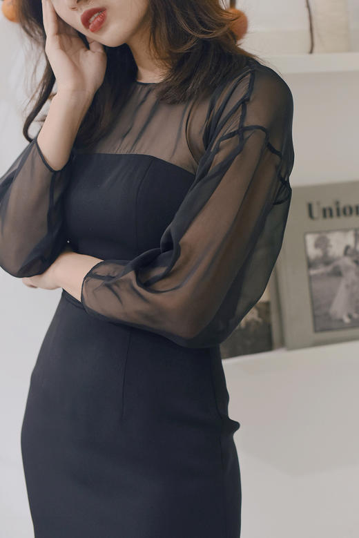 AtelierMissLu / Sharon 光泽黑欧根纱套裙 商品图3