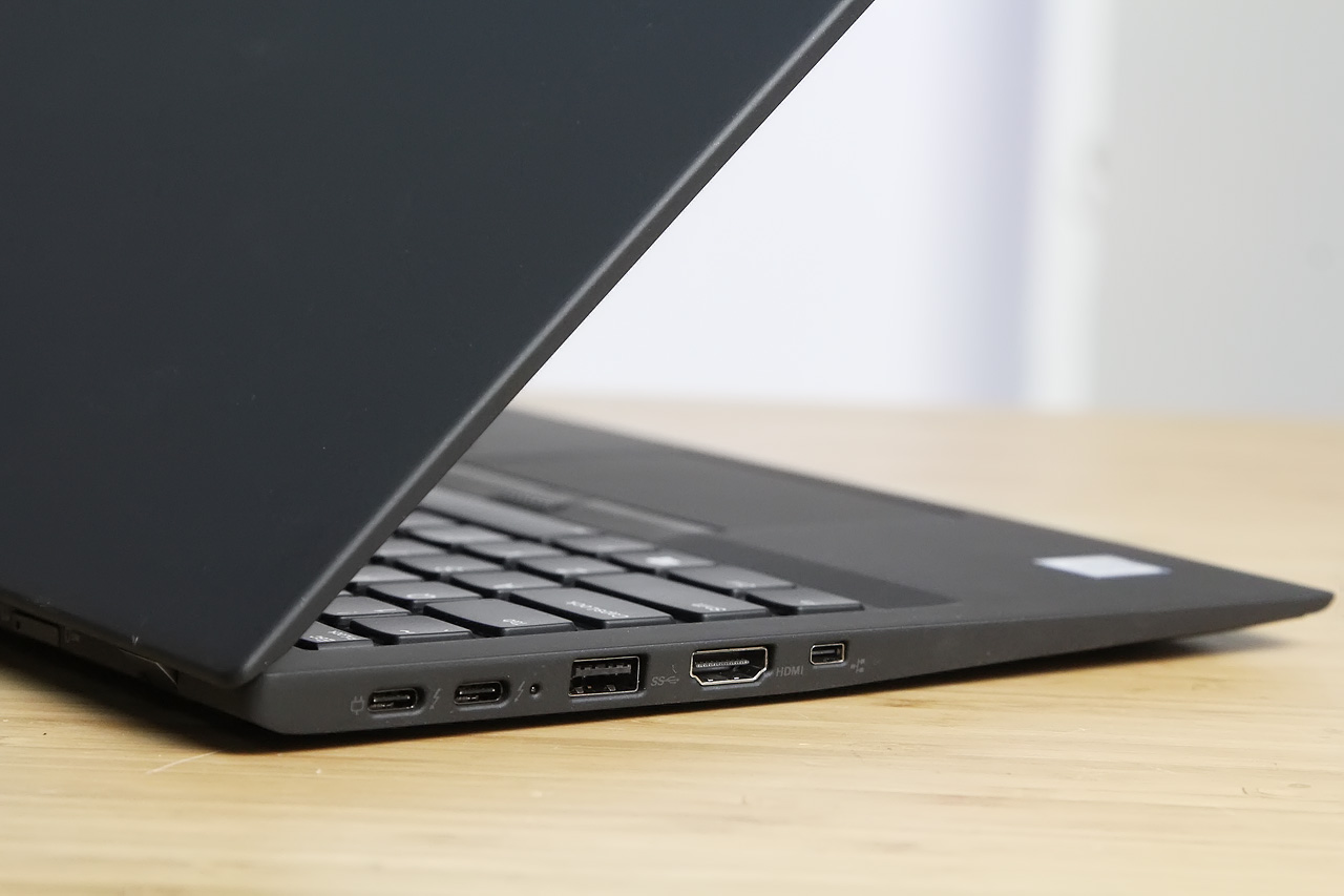 thinkpad x1 carbon 2017款 i7-7600u/16g/512g/ssd pci-e固态/2k显示