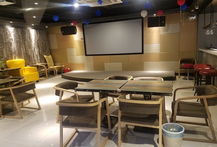 慢姑娘gd轰趴馆