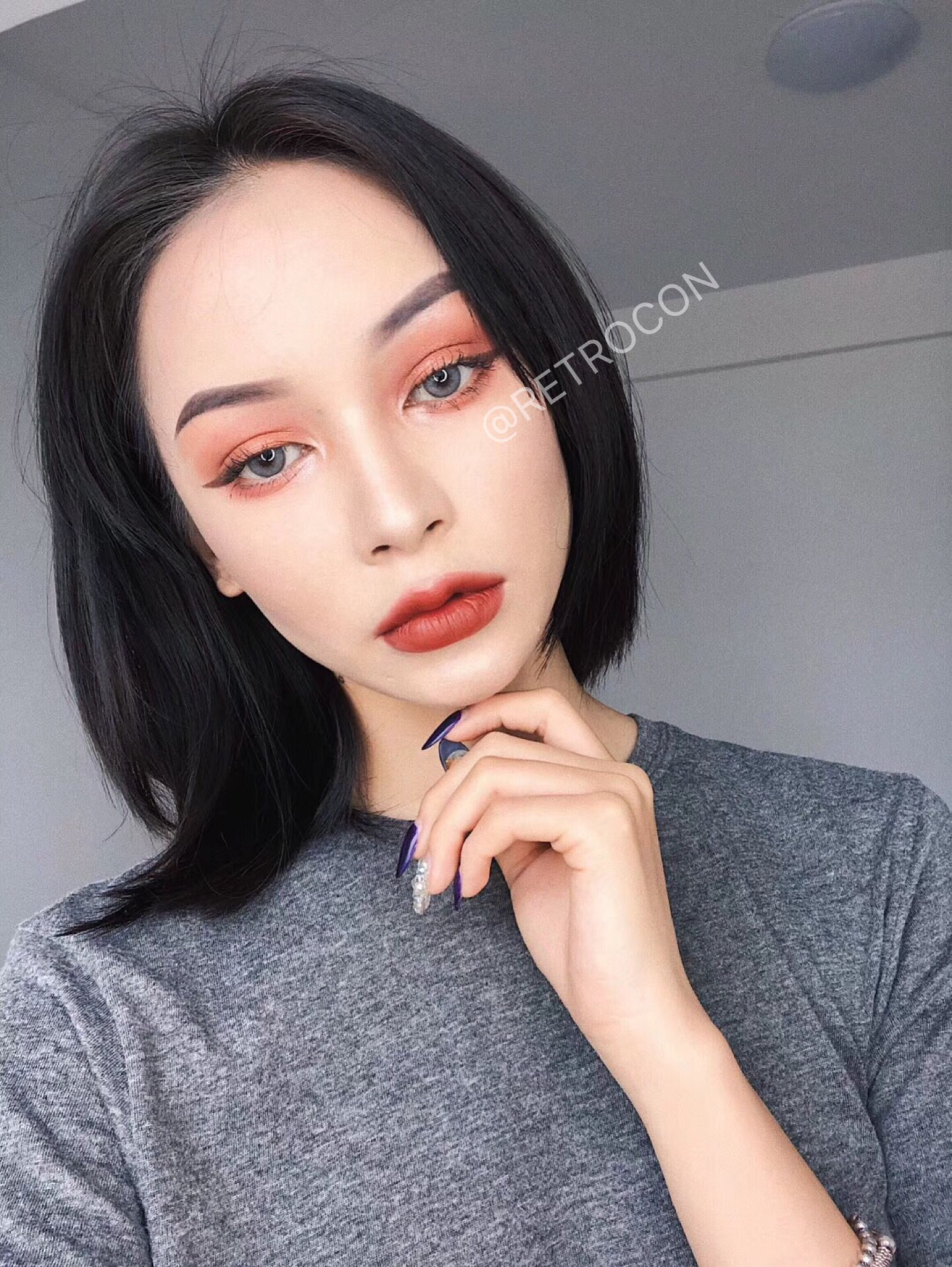 黎雾灰 硅水凝胶材质