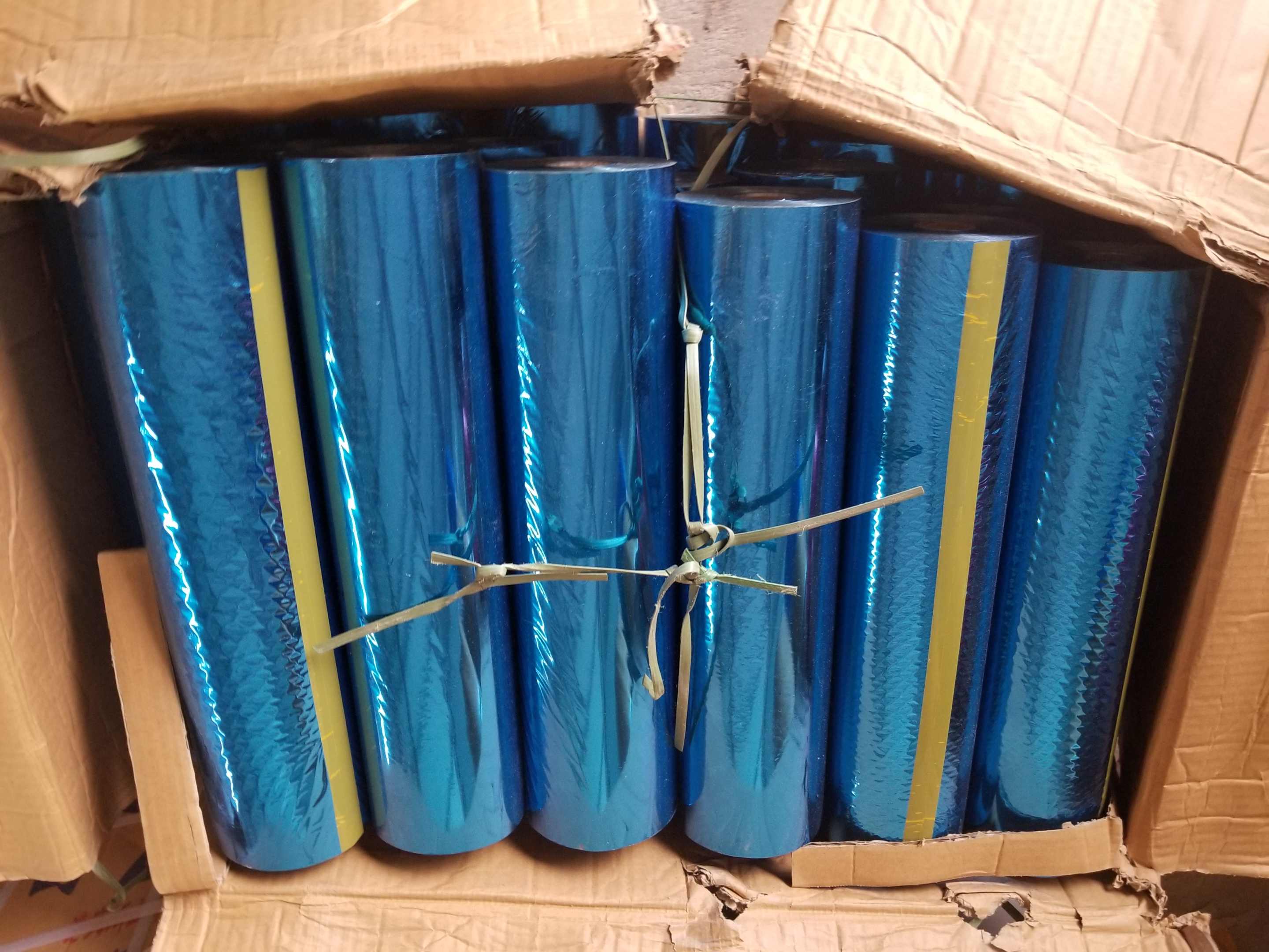 蓝色正品烫金纸,41公分*480米,90元一卷大小香保证印显字,数量不多