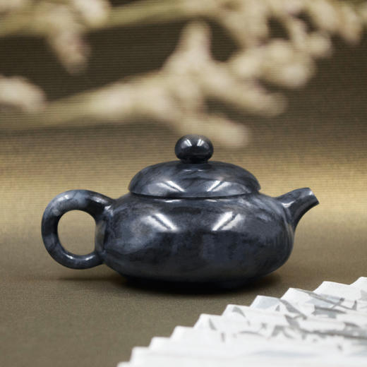 和田玉（青花）玉壶--三足传炉壶（宋鸣放6638）169.2g 商品图1