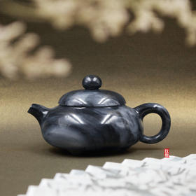 和田玉（青花）玉壶--三足传炉壶（宋鸣放6638）169.2g