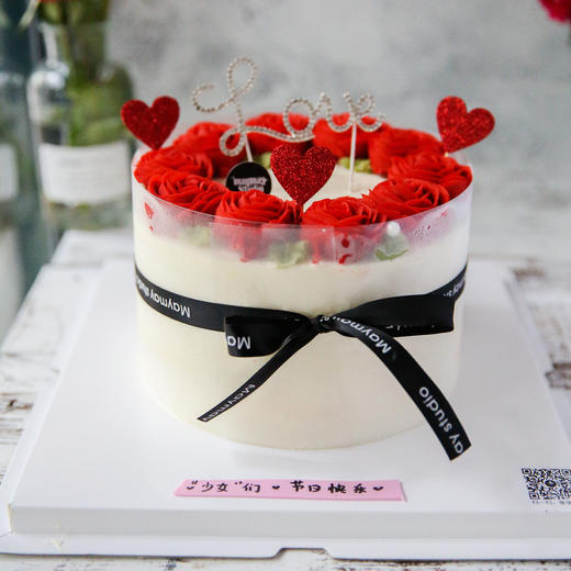 " 唯一的Love玫瑰韩花 “ 私人订制 韩花主题奶油水果蛋糕 0073 8寸（8~10个人享用）17:00-19:00请提前5个小时预定 商品图1