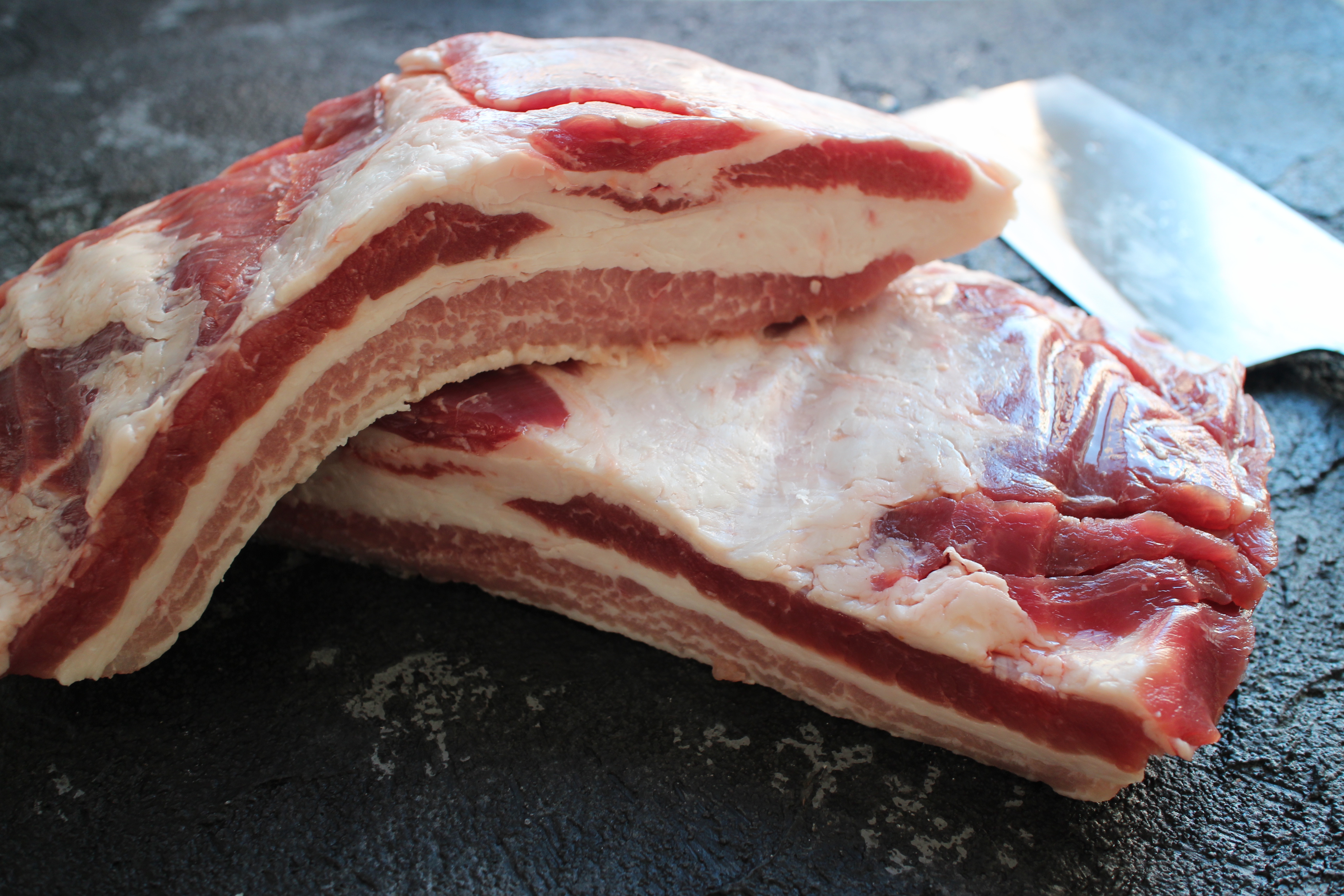 西班牙伊比利亚橡果黑猪五花肉(不带皮),56元/斤,猪肉届的"劳斯莱斯"!