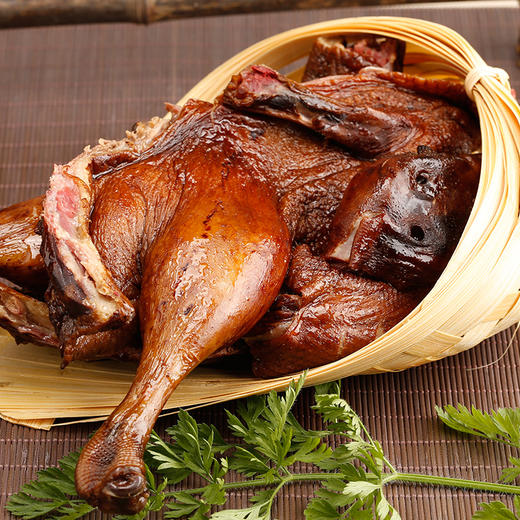 农家土特产 还是老味道 手工烟熏整支腊鸭酱鸭礼品盒装700g