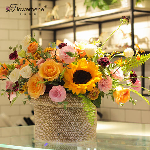 Flowerbene【花有独钟】私人订制温暖系列手捧花篮 商品图1