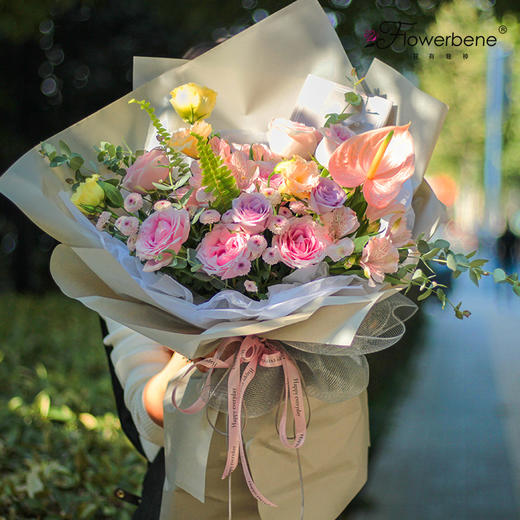 Flowerbene【花有独钟】私人订制绚烂款花束 商品图0