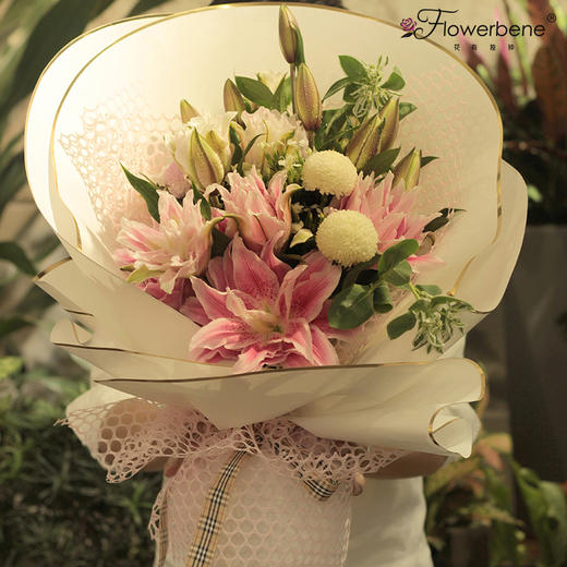 Flowerbene【花有独钟】私人订制 鲜花花束 商品图0