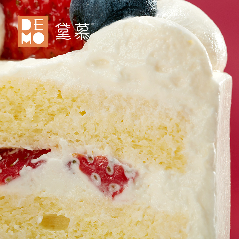 草莓优格 · 草莓酸奶奶油蛋糕丨strawberryyogurt cake