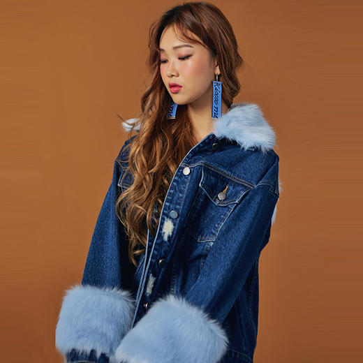 韩都衣舍2019秋装新款女装韩版毛领磨破牛仔短外套jm8473发